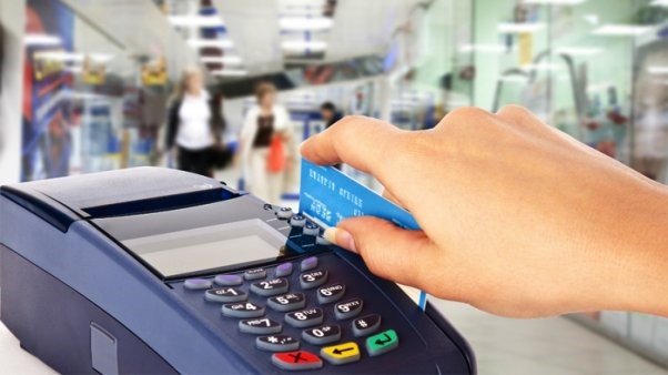 En Salta- Confirman la sanción a un comercio que aplicó un recargo por consumo con tarjeta de crédito
